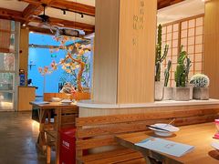 -蜜桃餐厅·伴山(湖滨商业街店)