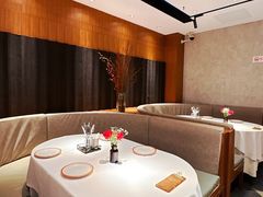 -阿妮叶李(光谷世界城店)