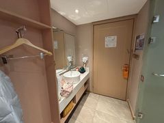 -维也纳酒店(广州白云国际机场航站楼店)
