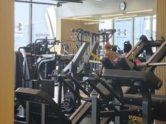 -Z&B Fitness Studio·Gym(前滩L+PLAZA店)