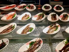 -淡尾·海鲜自助概念餐厅(虹桥南丰城店)