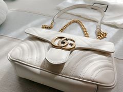 -Gucci(戴高乐机场T 2E)