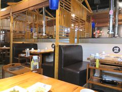 大堂-唯成•韩国炭火烤肉 유성고기