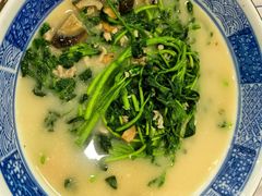 -粤盛海鲜平价店(洛溪食街店)
