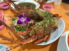 -班赞海鲜市场胖阿姨加工点