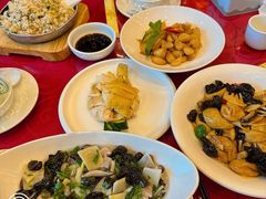 -侬佳蒸菜馆(听潮店)