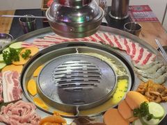 -哈哈碳都·牛肋条无限自助烤肉(宝龙店)