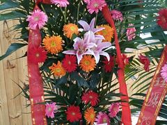 -万卉源鲜花店(百尚生活广场店)