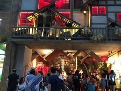 门面-哥老官重庆美蛙鱼头(西湖银泰十一哥店)