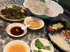 -官塘鱻鱻鱼生·潮汕生腌·砂锅粥(西马路总店)