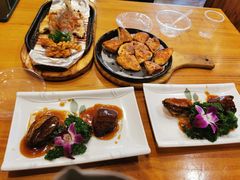 -老东镇啤酒屋海鲜加工·蒸汽海鲜·海鲜烧烤(台东店)