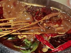 -佰人王串串香火锅(洋珠巷店)