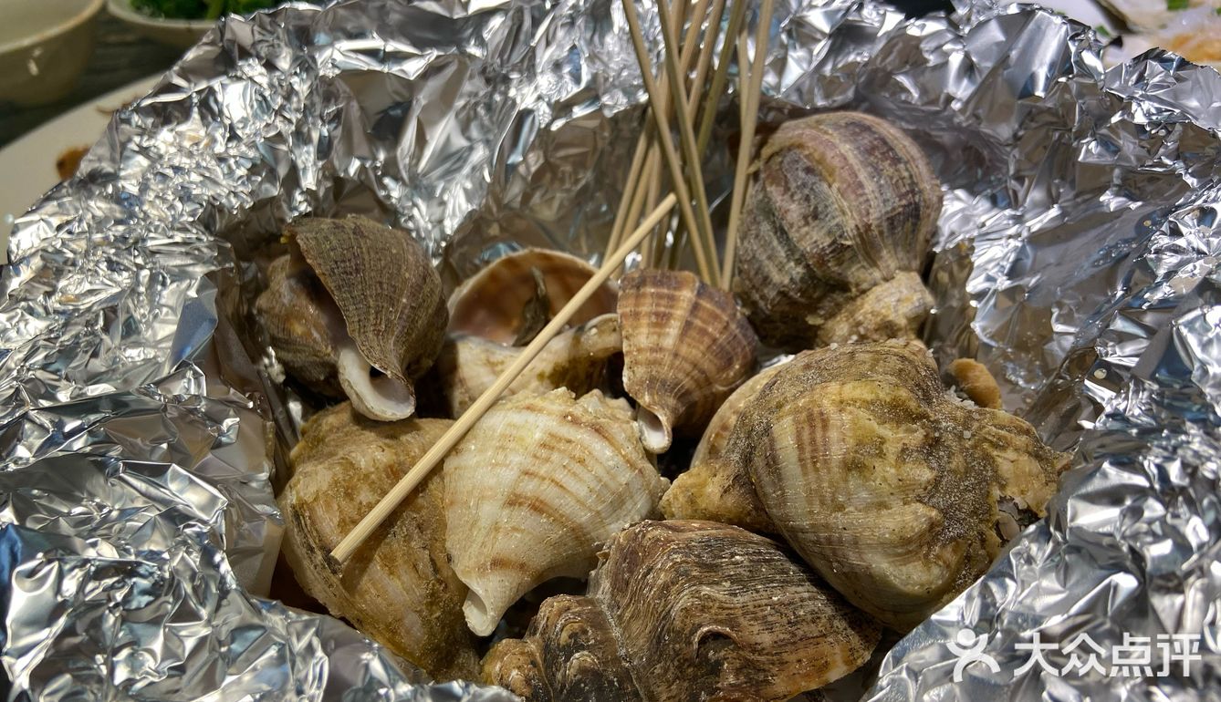 光吃帝王蟹我就能吃饱！