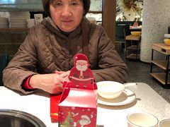 -三人行骨头王火锅(长寿店)
