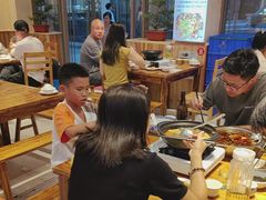 -乡土特色.冷锅鱼.牦牛肉汤锅