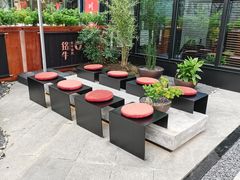 -铭牛烧肉·和牛海鲜自助(高新月牙湖店)
