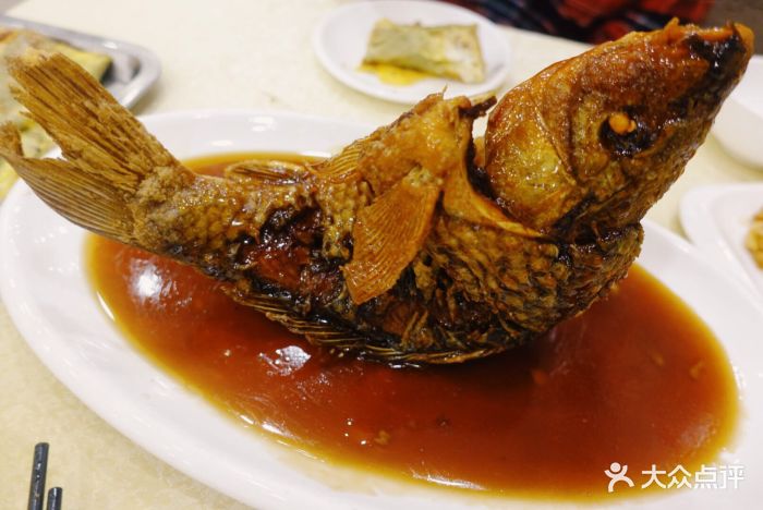 奥华餐厅·老张记-挣蹦鲤鱼-菜-挣蹦鲤鱼图片-北京美食-大众点评网