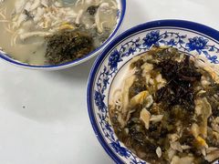 -明呈黄鱼面馆(斜土路店)