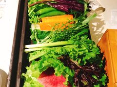 蔬菜拼盘-本家韩国烤肉(青岛万象城店)