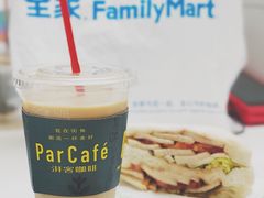 -全家便利店(莲花池东路店)