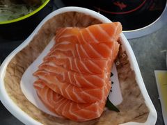 三文鱼刺身-上隐水产海鲜刺身自助餐(淮海百盛店)