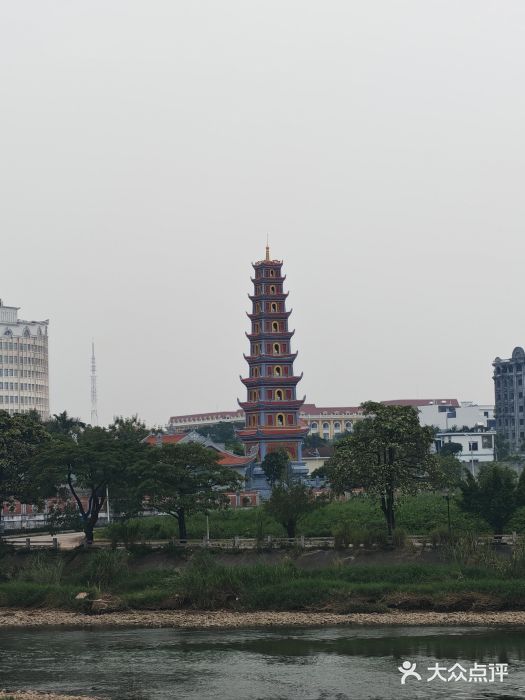 东兴口岸-中越友谊大桥图片