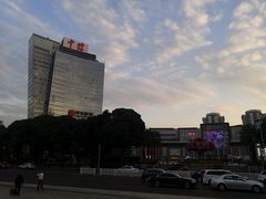 -荔枝公园-小平画像广场
