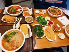 -水平有限螺蛳粉(宏达大厦店)