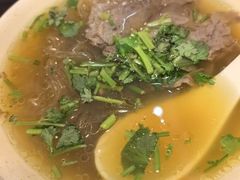 牛肉粉丝汤-哑巴生煎(临顿路店)