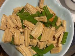 -山河屯铁锅炖(绥望路店)