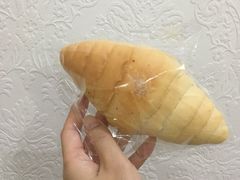 蒜香盐面包-风车面包