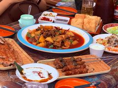 -乡村馕坑肉·烧烤·新疆菜·本地人更爱吃(阿勒泰首店)