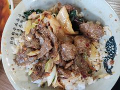 -杨三孃跷脚牛肉(美洲花园店)