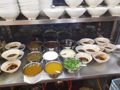 -黎氏老太婆小面馆(临华大厦店)