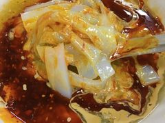 卤汁凉粉-何老二卤汁凉粉
