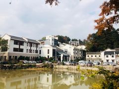 -九华山聚龙大酒店