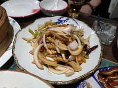 -鑫真味私房菜馆