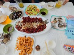 -日照大牌檔•小船海鲜(万平口店)