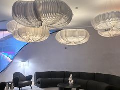 -涨巢·潮玩水疗局