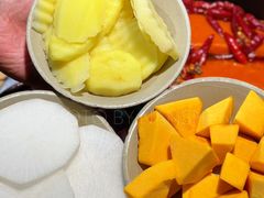 -阳阳老火锅(小南门店)