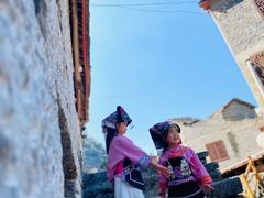 -高荡千年布依古寨旅游景区