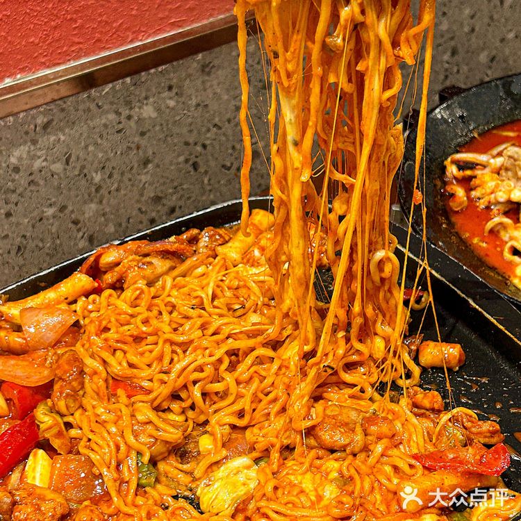 来广州第一件事：吃巨巨巨拉丝的烤芝士条！！