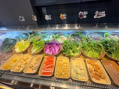 -魁牛·潮汕牛肉自助火锅(沈辽路万达店)