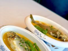灌汤蟹粉大黄鱼-松鹤楼·非遗·苏帮菜(融科店)