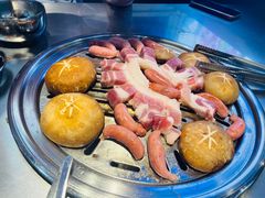 -哈哈碳都·牛肋条无限自助烤肉(台江万达店)