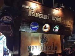 -席娜卡琳火车铁道夜市