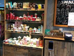 -星巴克(上海虹桥南丰城办公楼店)