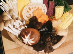 -湊湊火锅·茶憩(上海合生汇店)