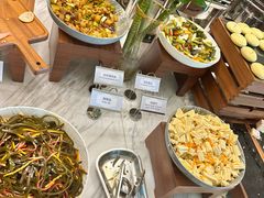 -希尔顿欢朋酒店自助餐