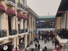 -王府井奥莱临潼小镇(临潼店)